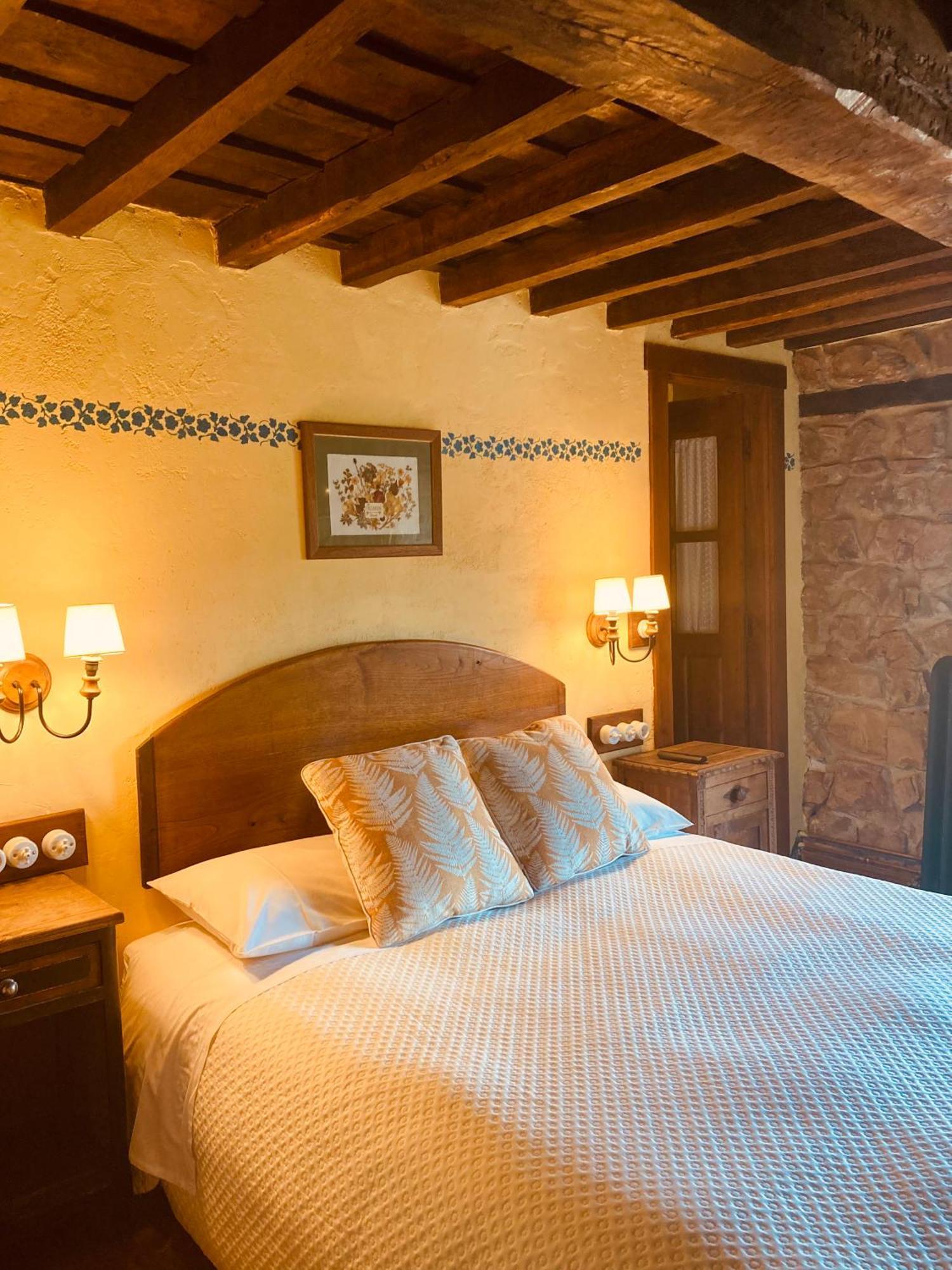 Perrozo Posada La Trebede מראה חיצוני תמונה